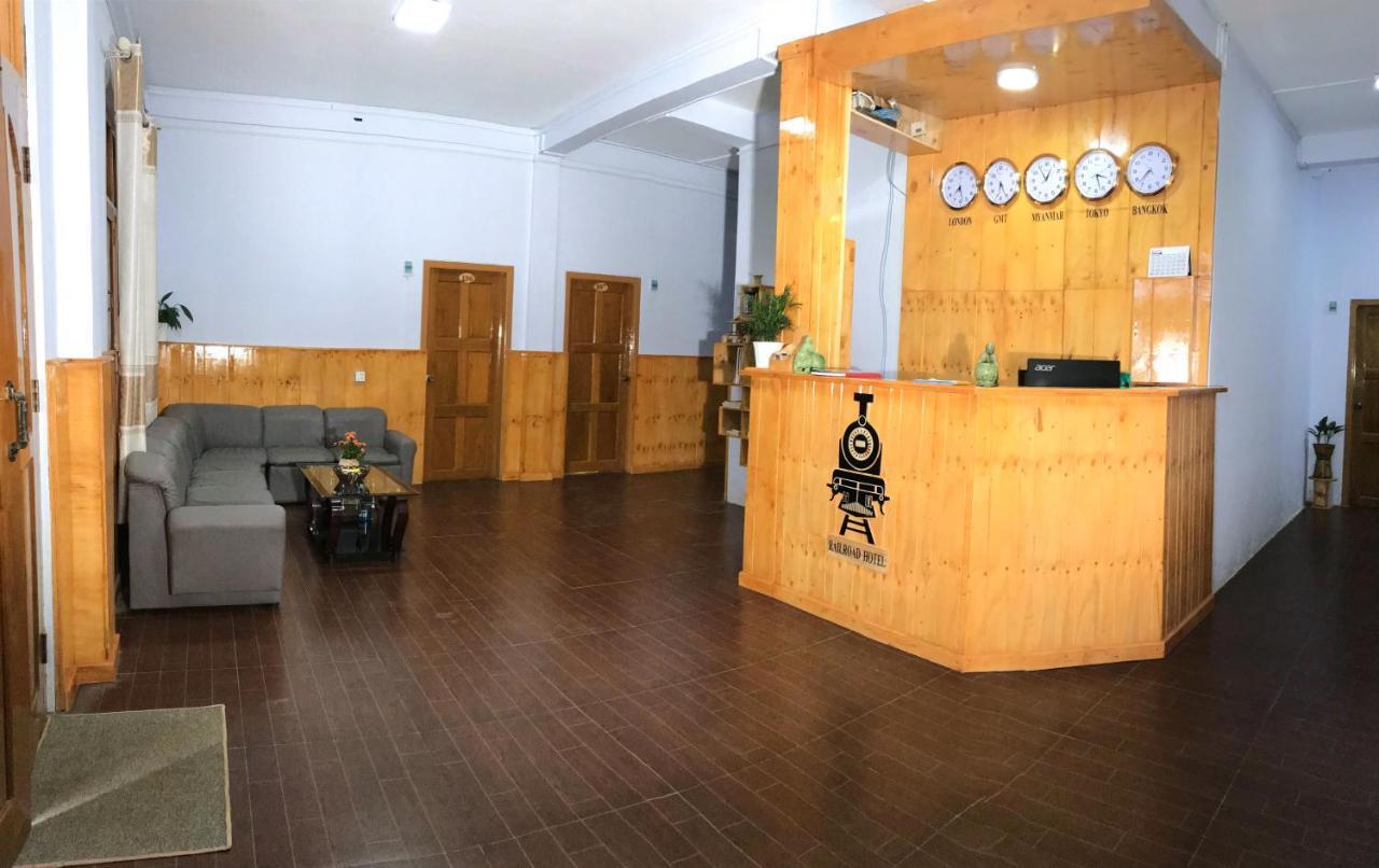 铁路酒店 格劳 外观 照片